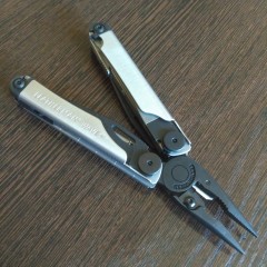 Мультитул LEATHERMAN WAVE PLUS BLACK & SILVER 832622