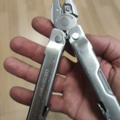 Мультитул LEATHERMAN SUPER TOOL 300 831183