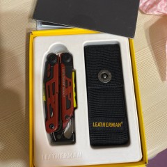 Мультитул LEATHERMAN SIGNAL 832745